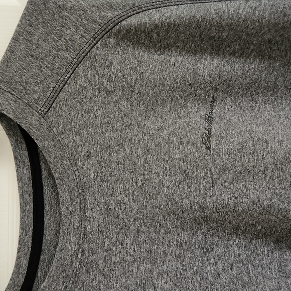 Eddie Bauer wicking short sleeve - Picture 2 of 6